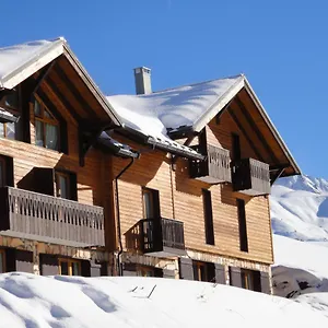 Vars Chalet